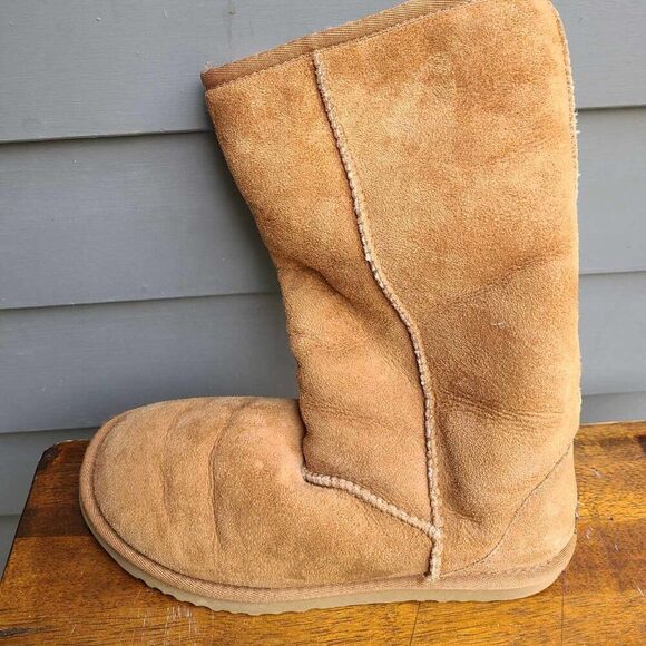 UGG Original Tan Suede Shearling Boot size 6 - Picture 6 of 8